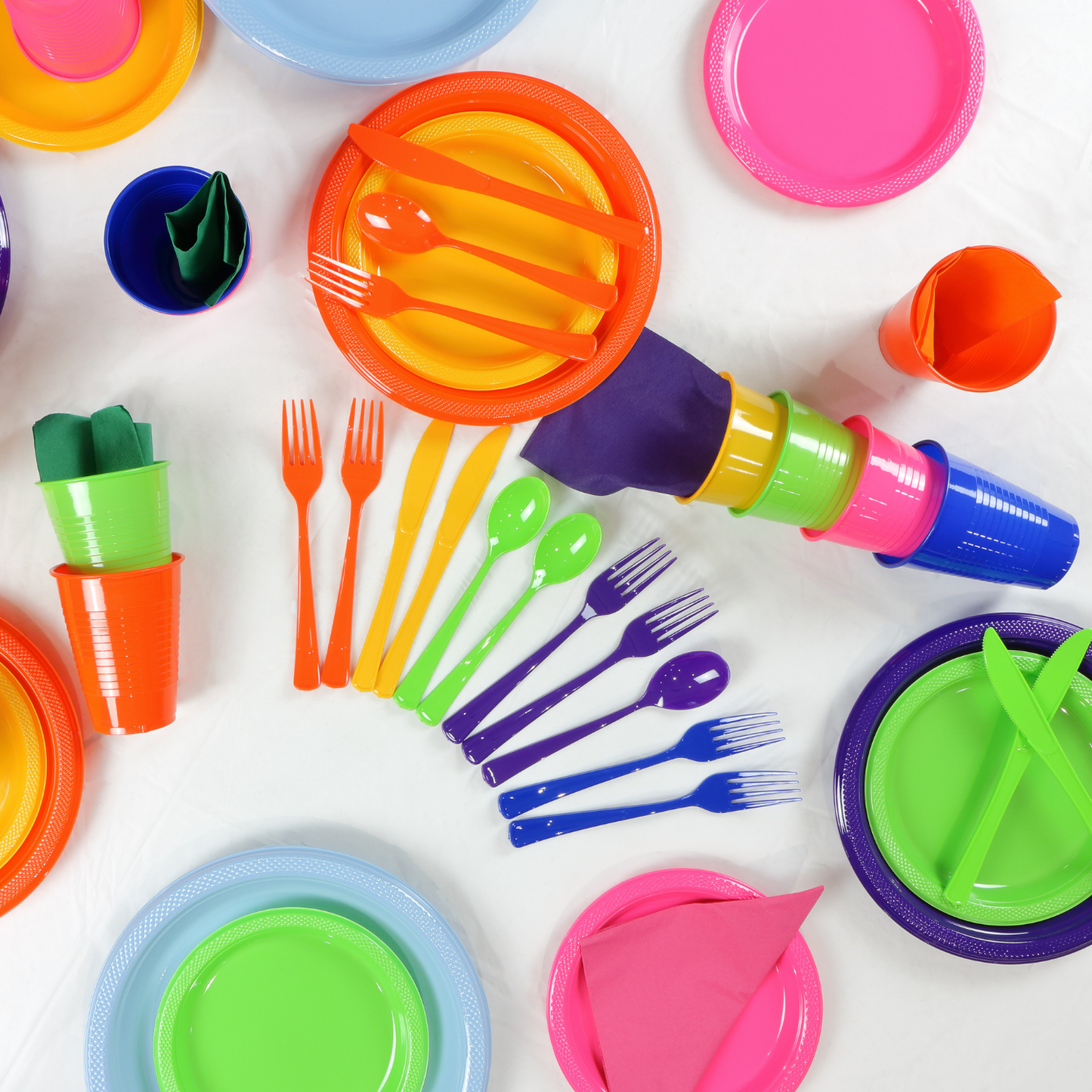 12 Oz. Orange Plastic Cups - 50 Ct.: 12 oz. / Orange