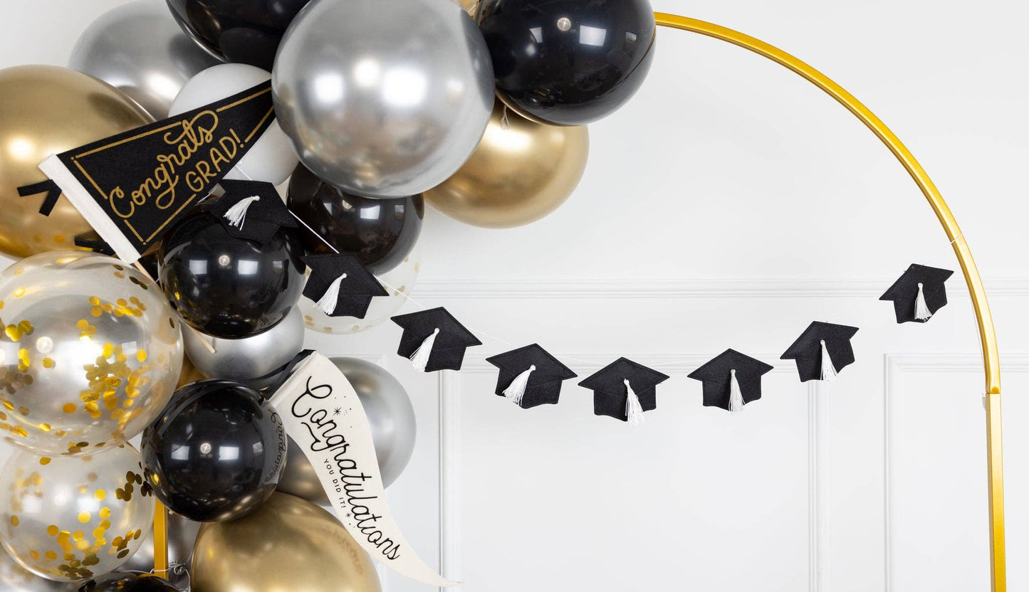 Grad Cap Puffy Felt Banner