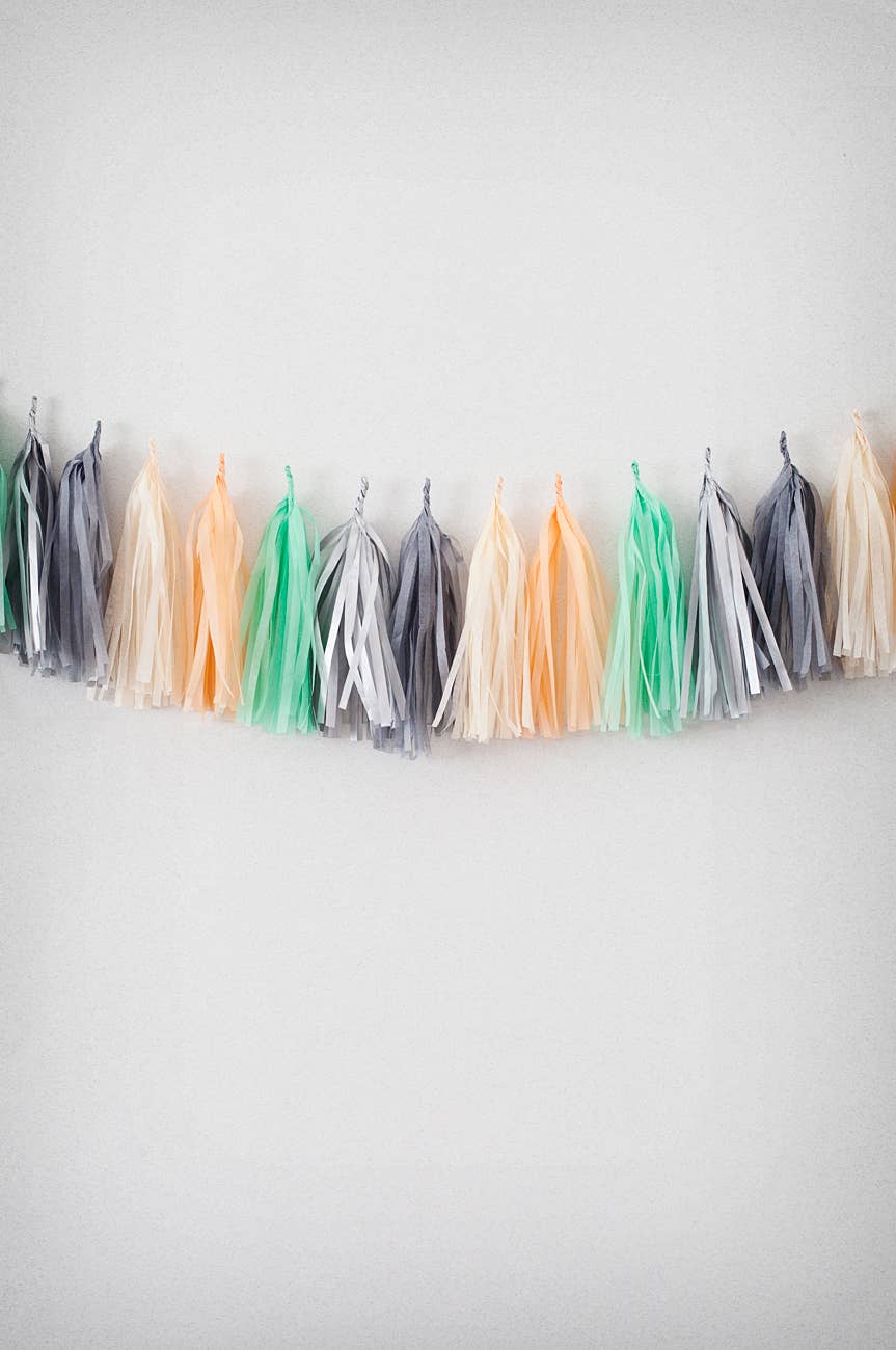 Bahamas Tassels Garland