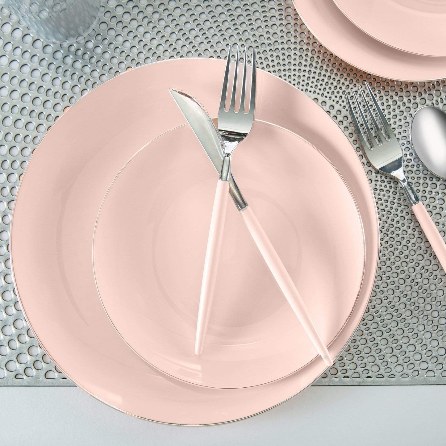 Round Blush • Silver Plastic Plates | 10 Pack: 10 Plastic Plates / 7.25" Appetizer Plates