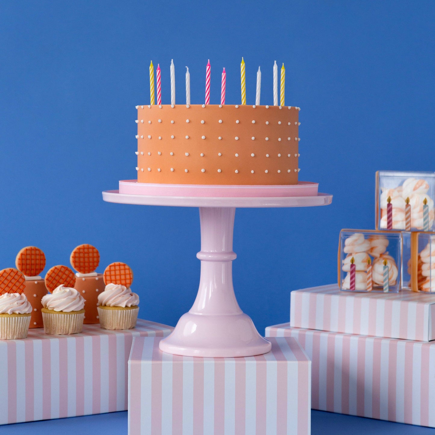 LARGE PETAL PINK PEDESTAL MELAMINE CAKE STAND