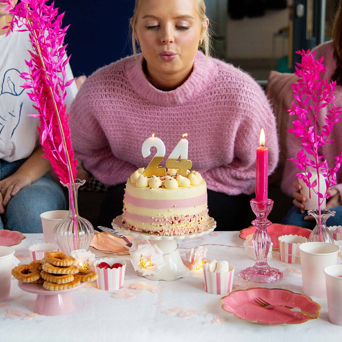 White & Gold Birthday Number Candles | 0-9 | Single |: 0