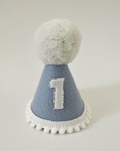 Light blue felt hat - First Birthday